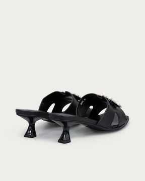 Yvie Sandals